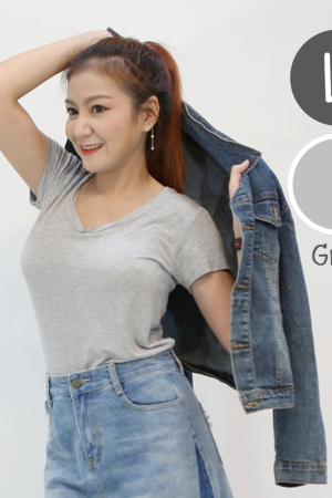 เสื้อยืดคอวี สีเทา - ไซส์ L