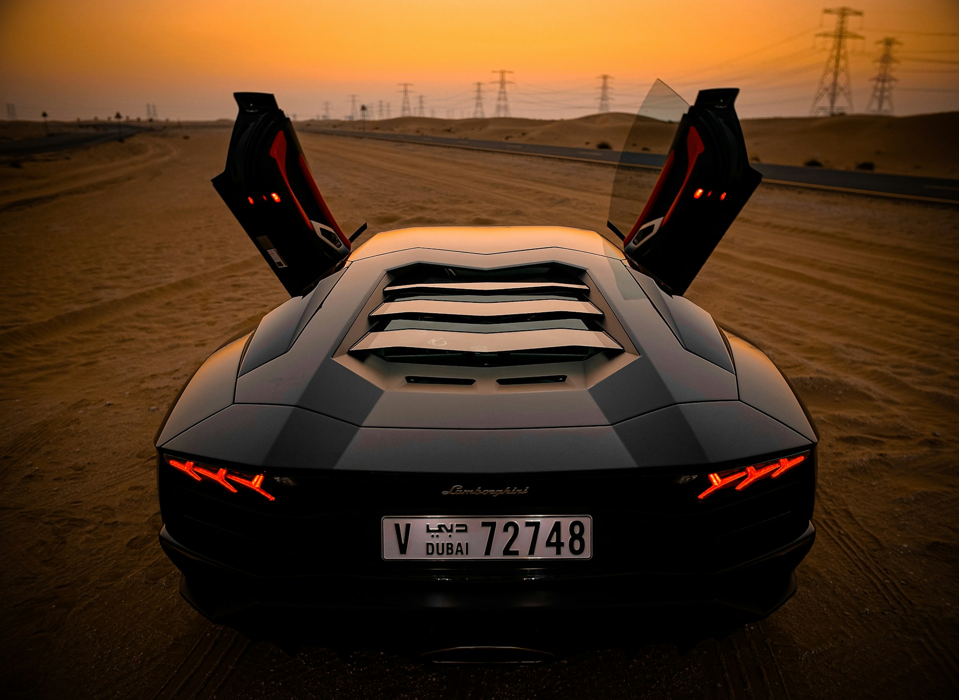 The Ultimate Guide to Lamborghini Rental in Dubai